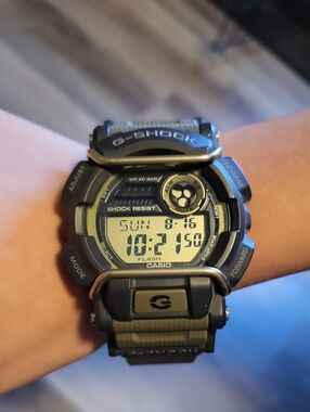Casio G-Shock GD-400 Olive Green and Black Watch